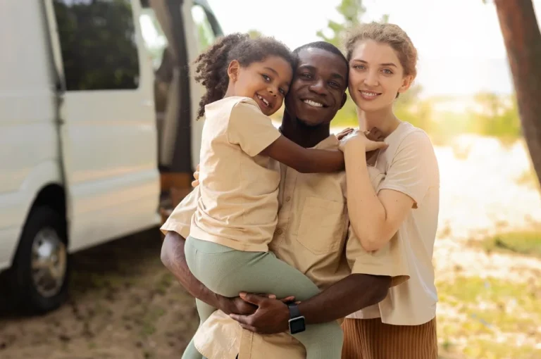familia-que-conta-com-apoio-de-orientador-parental