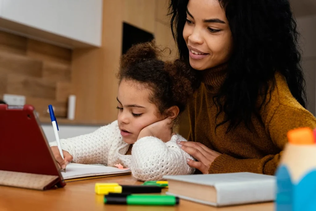 Entenda a importância da educação parental na era da geração alpha.