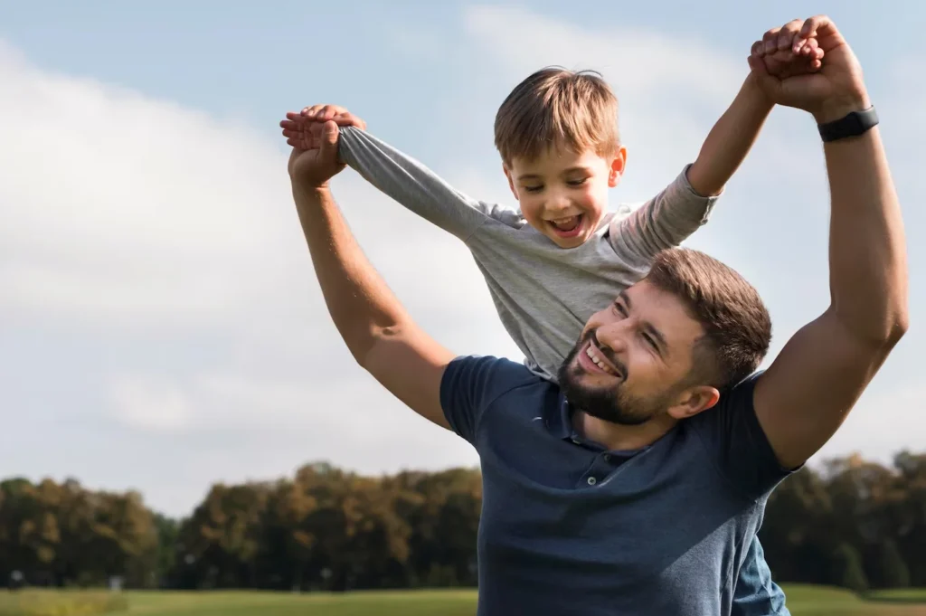 imagem ilustrativa de impacto da educação parental na relação pai e filho