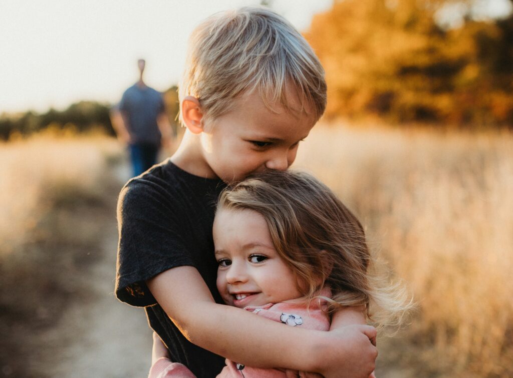 dicas-para-pais-promoverem-a-autoimagem-positiva-infantil-em-um-mundo-de-comparações